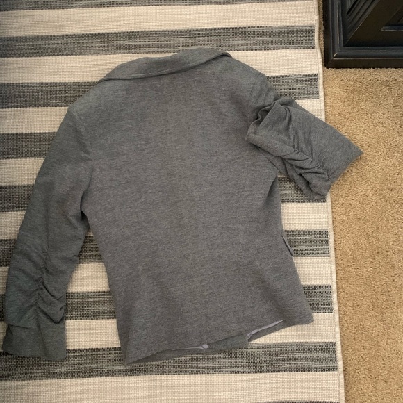 Gray blazer - Picture 5 of 5